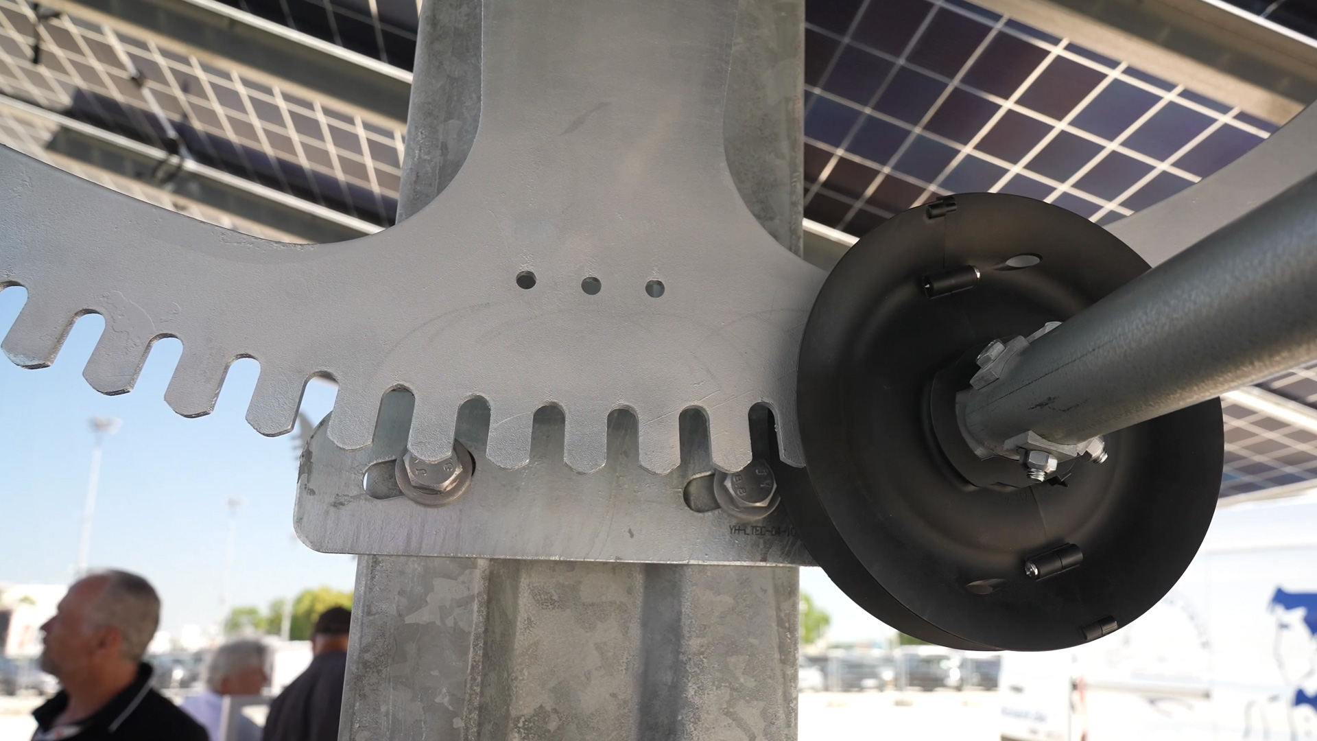 Ideematec tracks solar modules astronomically to follow the sun