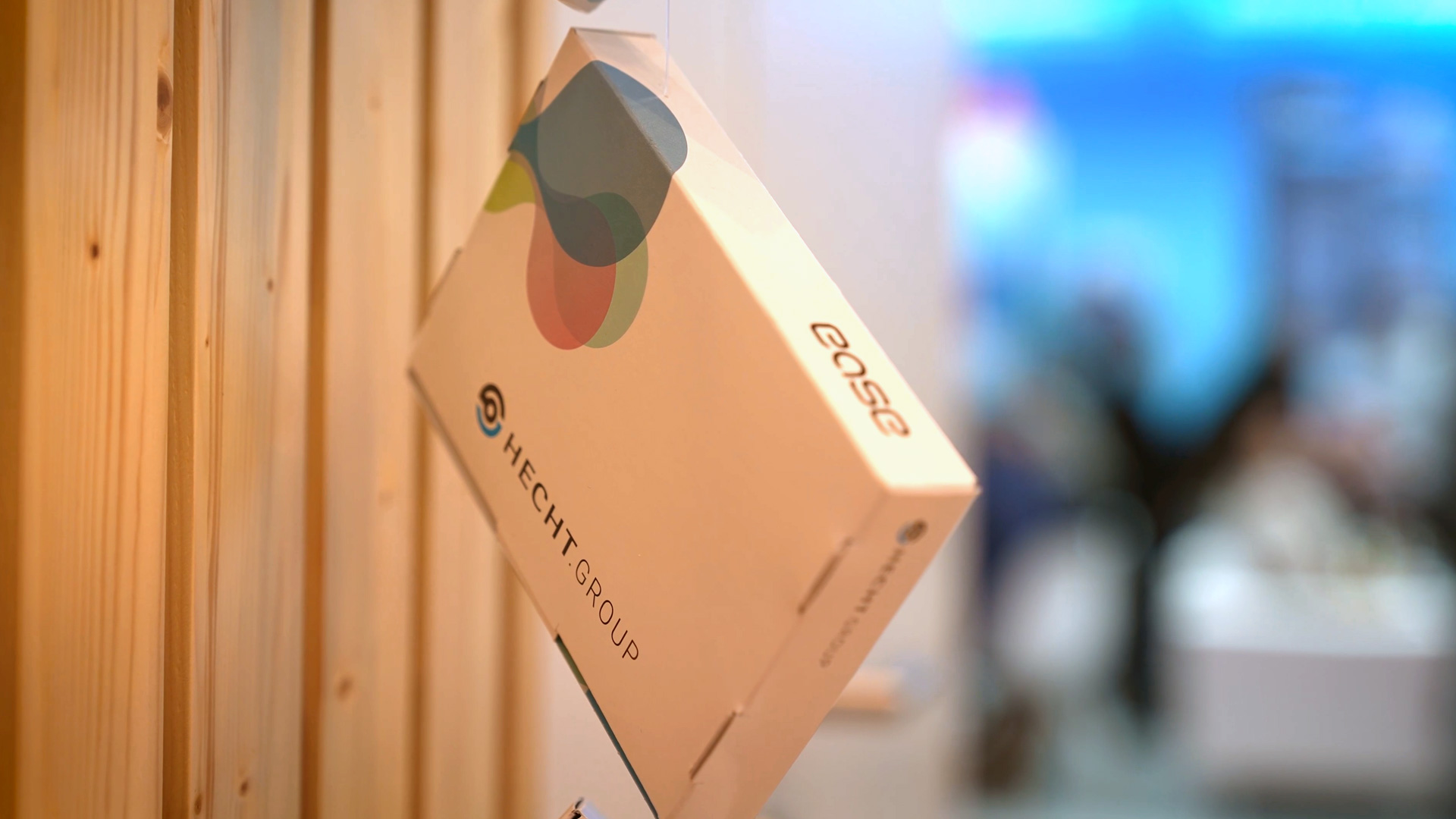 Customised contact lenses for precise vision and lasting comfort