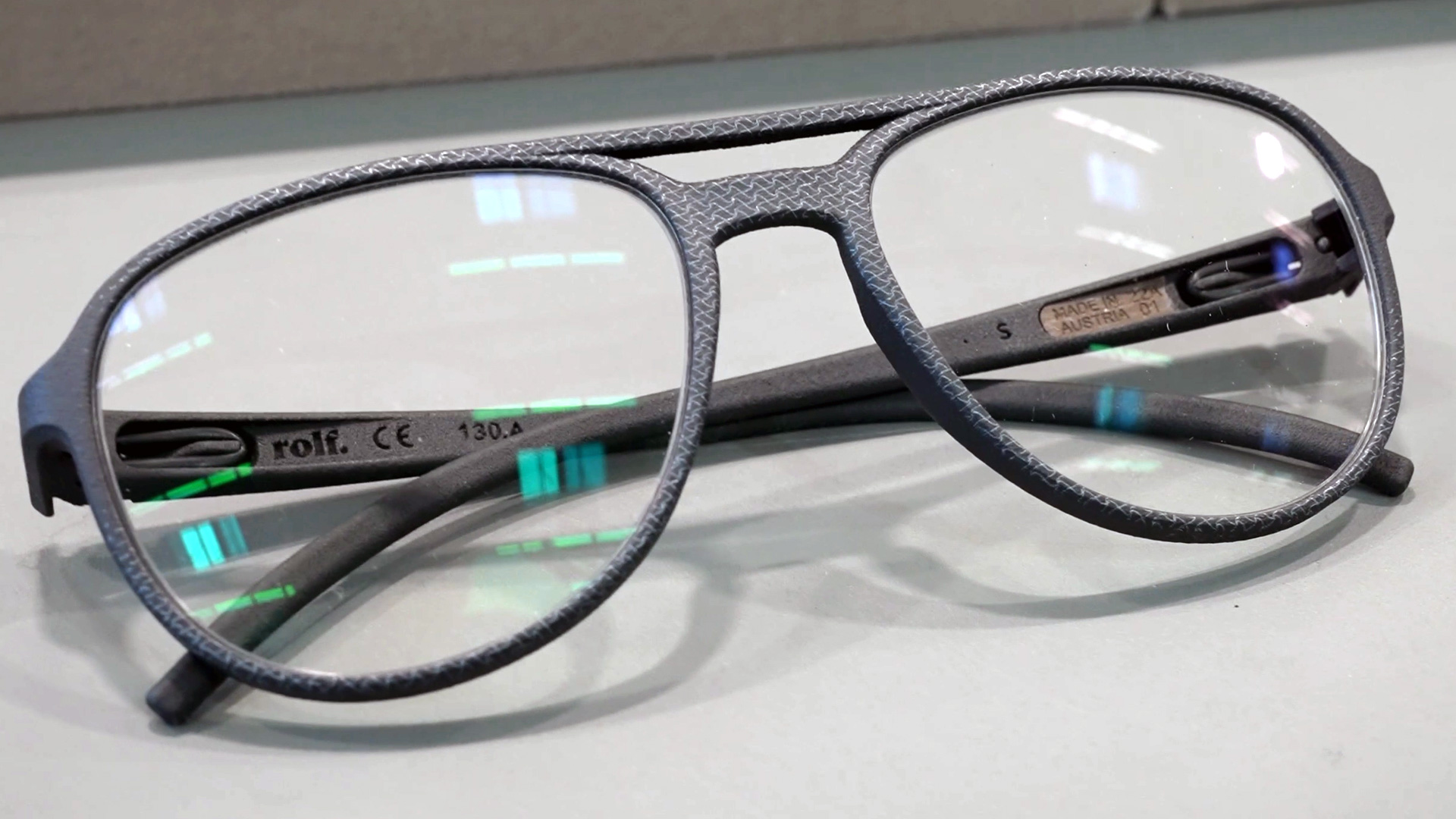 Spectacles with new shapes as a conscious further development
