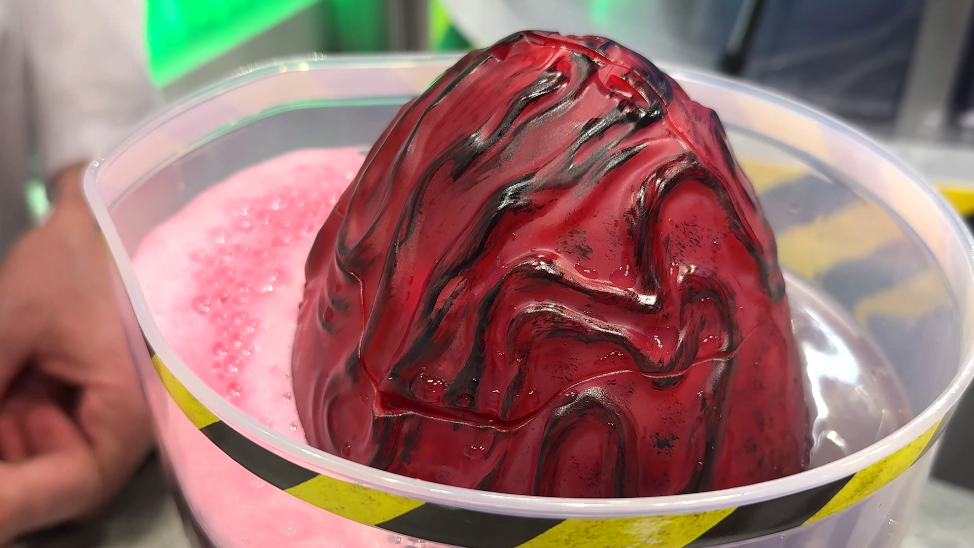 Egg turns into Megalodon Primal Hatch