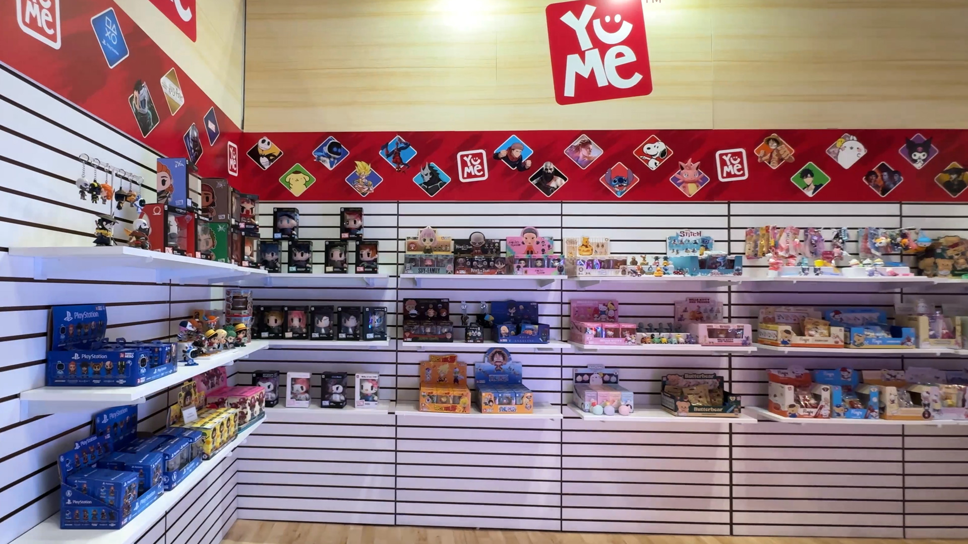 Merchandising articles as stand alone experience products