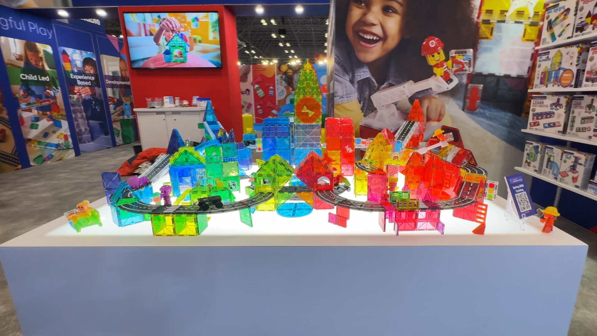 Mobile building system for children as an alternative to the screen