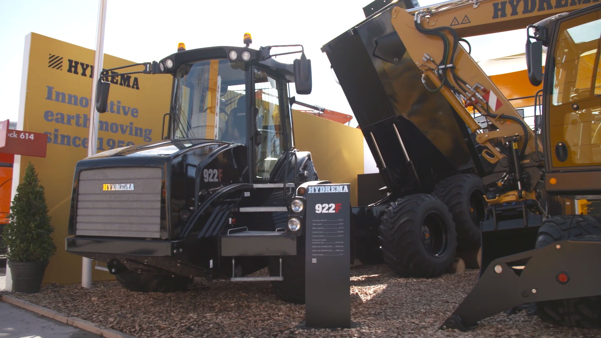 Dumper construction site