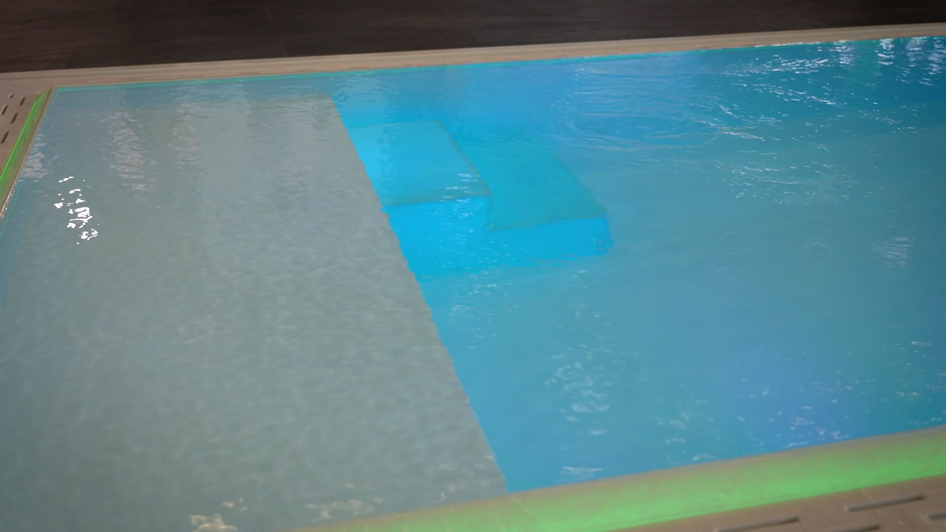 Pool with lighting