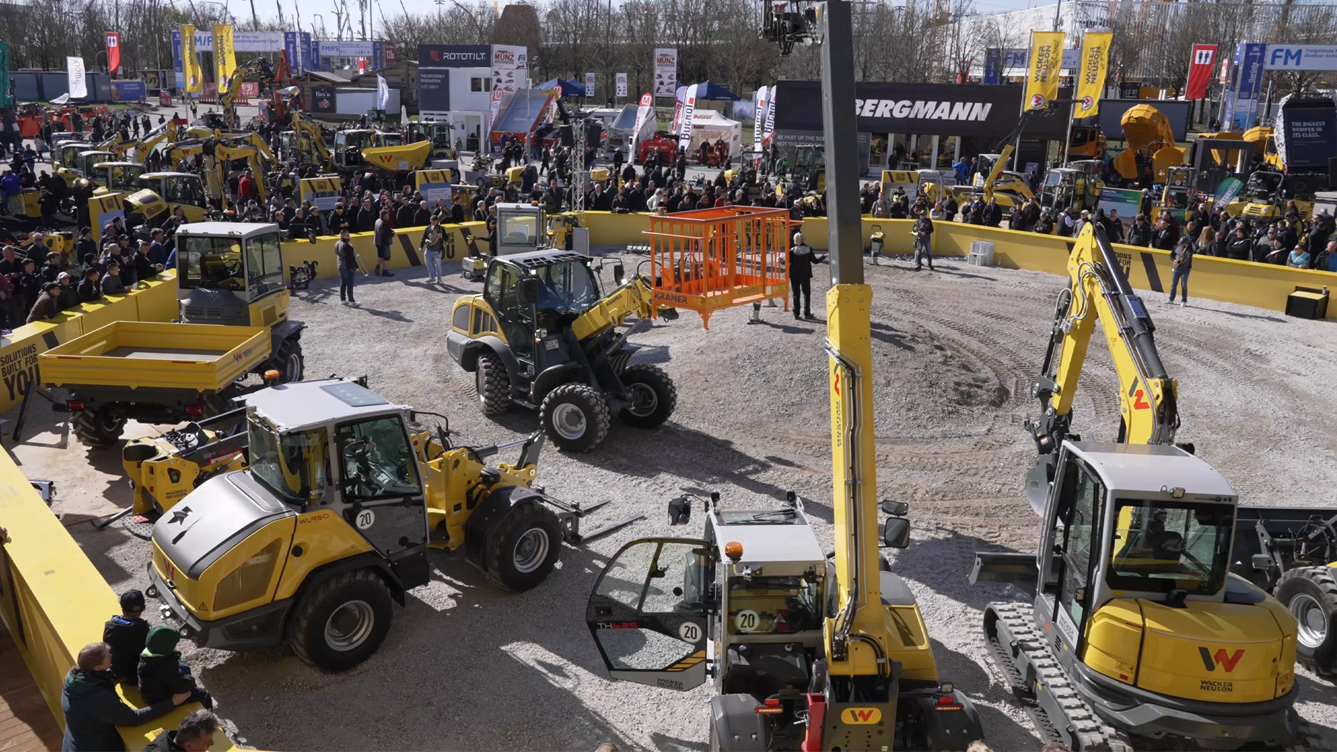 Wacker Neuson Baumaschinen auf der bauma